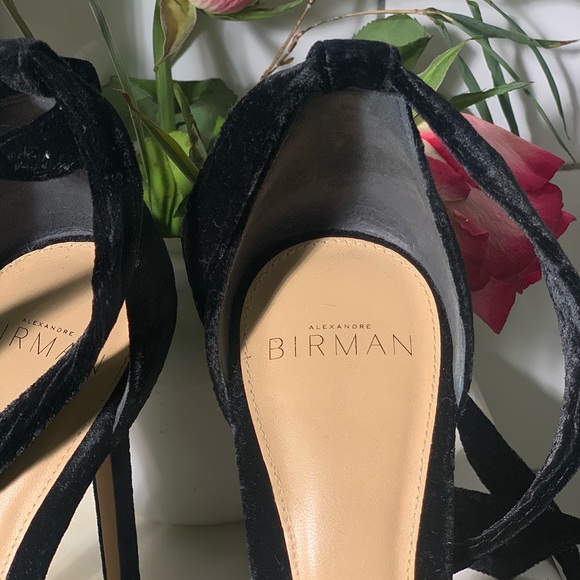 Alexandre Birman black velvet sandal heels - Picture 2 of 3